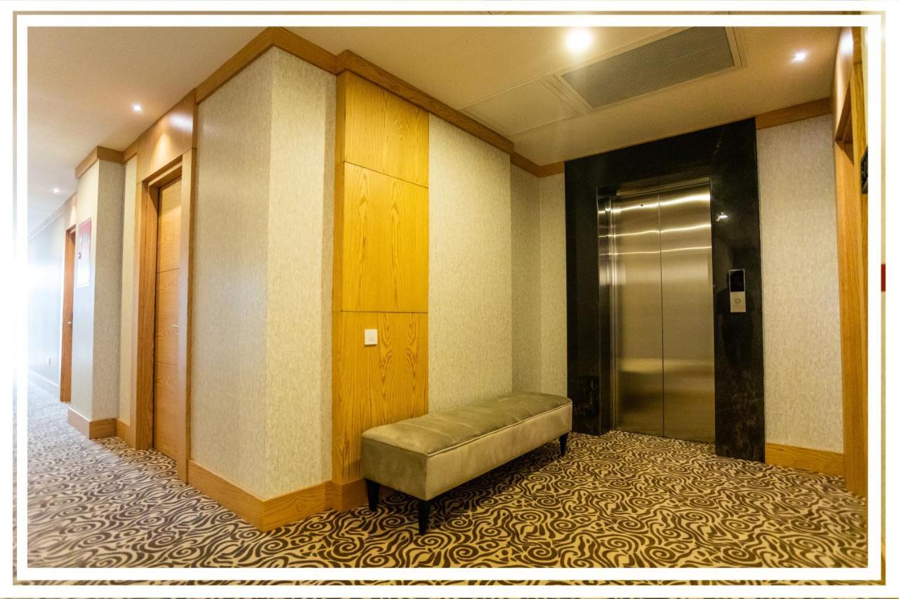 Premium Hotel 간자 외부 사진