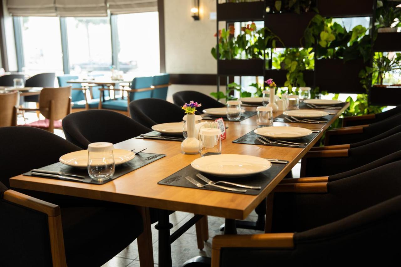 Premium Hotel 간자 외부 사진